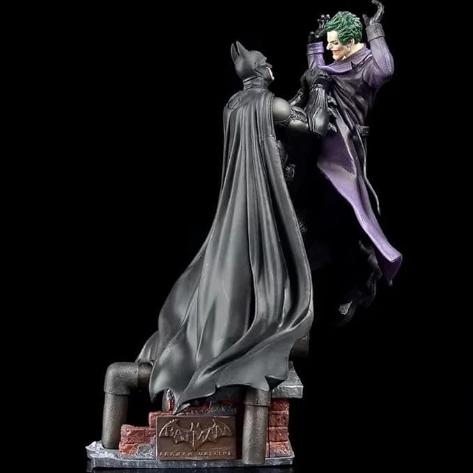 Batman Vs Joker Figure